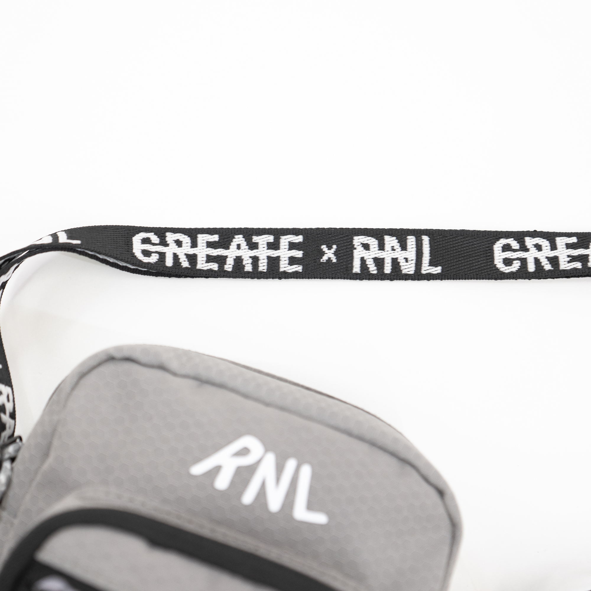 RNL SHOULDER BAG