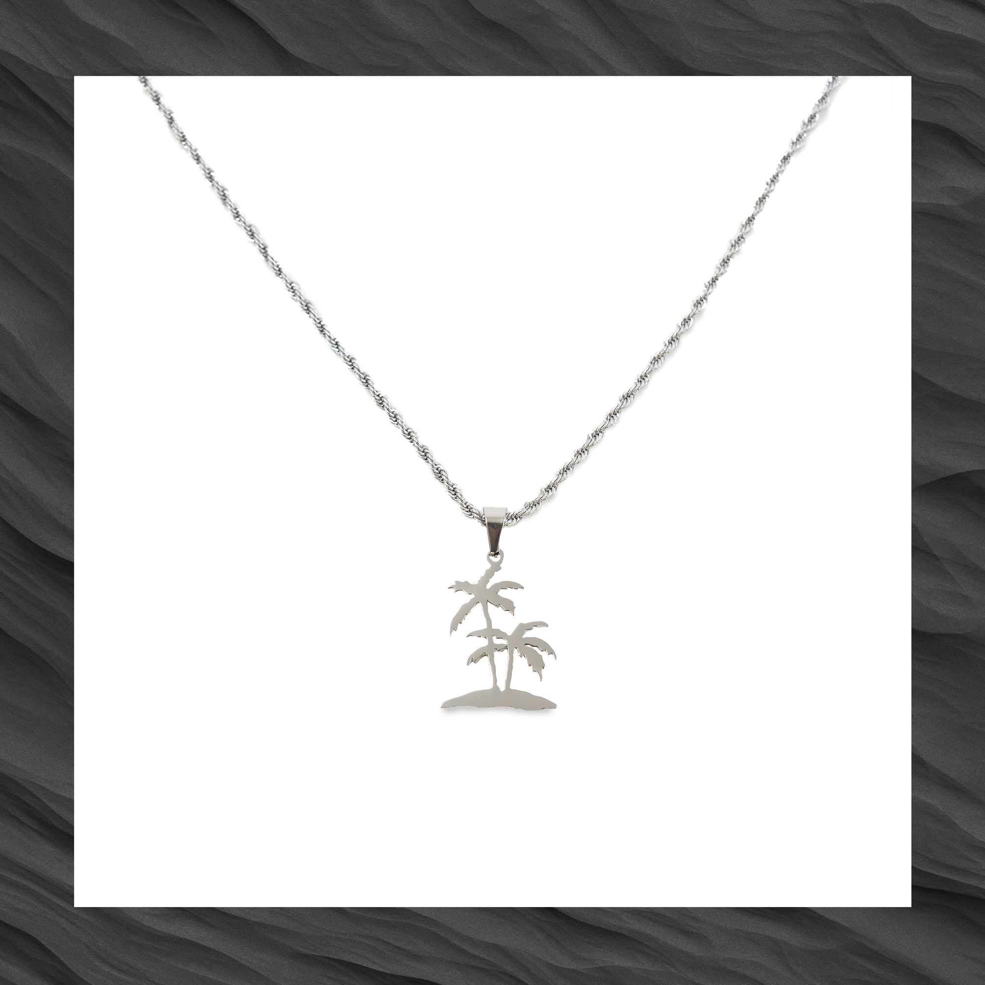 TST PALM TREE NECKLACE