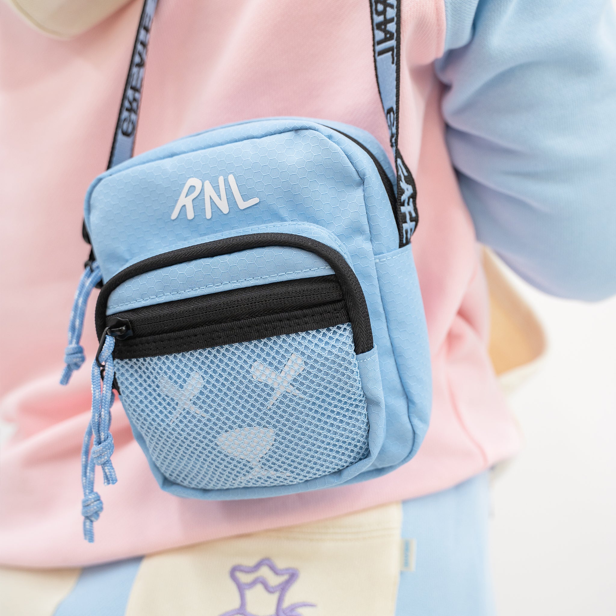 RNL SHOULDER BAG